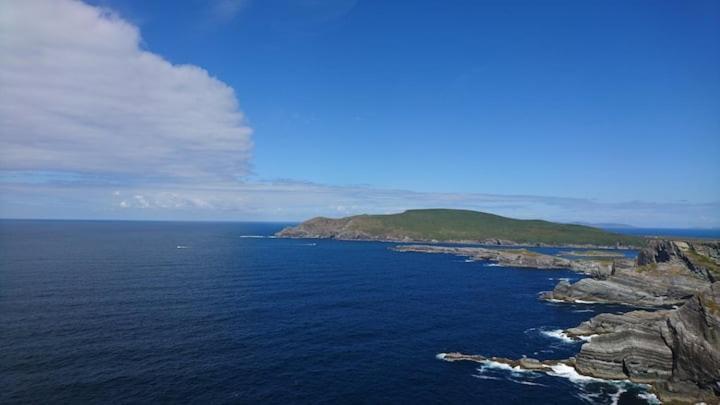 Skellig View Harbour View Sunrise Apartment Портмаґі Екстер'єр фото